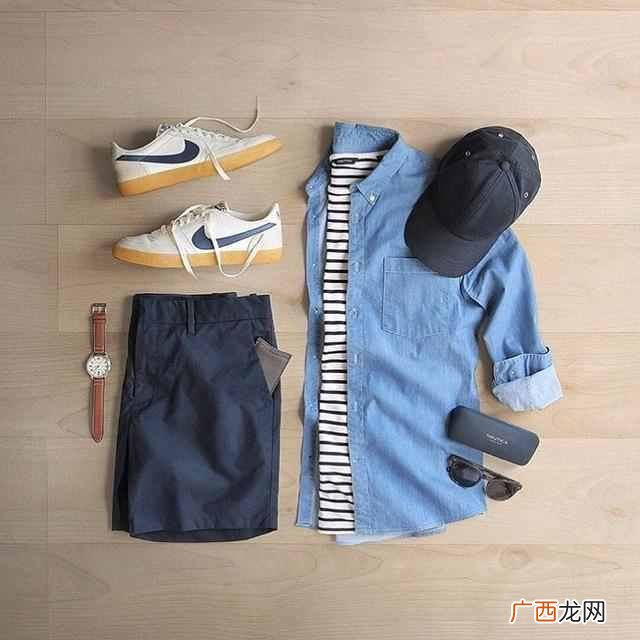 男生短裤上穿什么搭配（男生穿短裤上身怎么搭