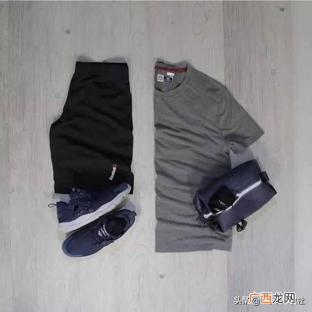 男生短裤配什么衣服时尚（男生短裤配什么衣服