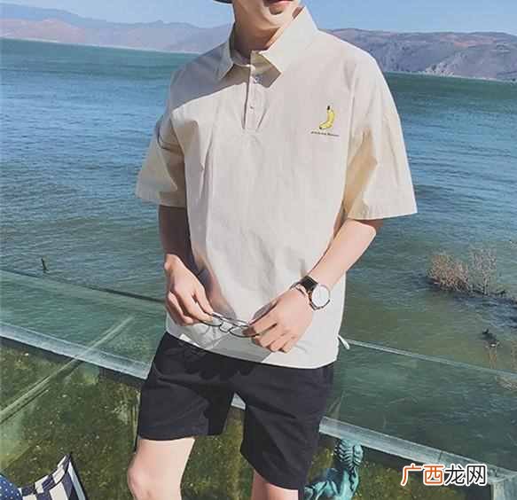 男生短裤配什么短袖（男士短裤搭配哪些上衣好