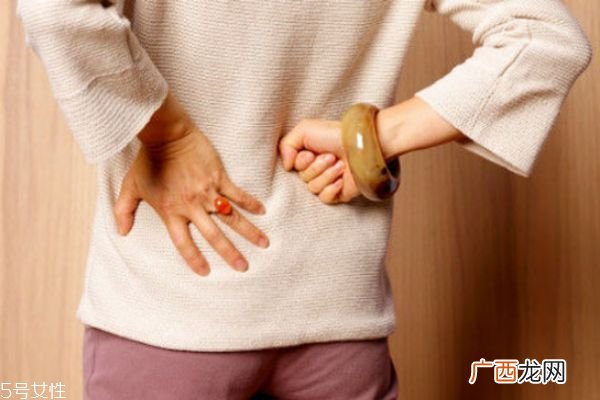 什么是肾结石肾结石的症状表现