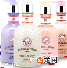 洗澡用香皂好还是沐浴露好？干皮用沐浴露
