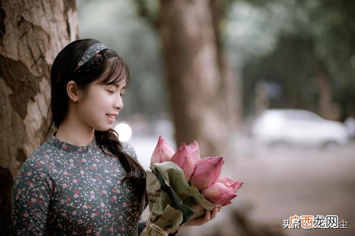 微信上从不主动联系你的女人 二婚女人为什么不主动聊天呢