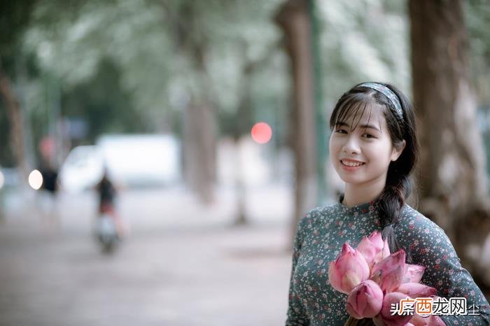 微信上从不主动联系你的女人 二婚女人为什么不主动聊天呢