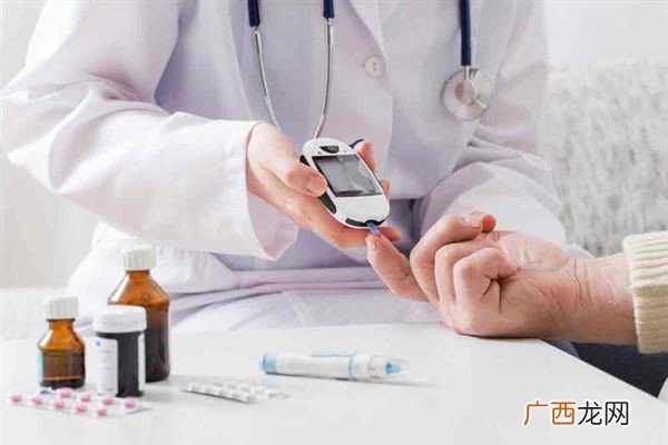 糖尿病可以喝酸奶吗控糖3类食物要限量