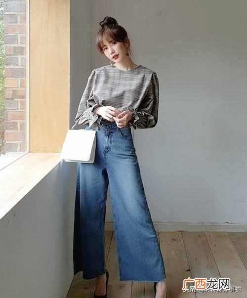 格子的衣服配什么下装好（格子的服装如何搭配