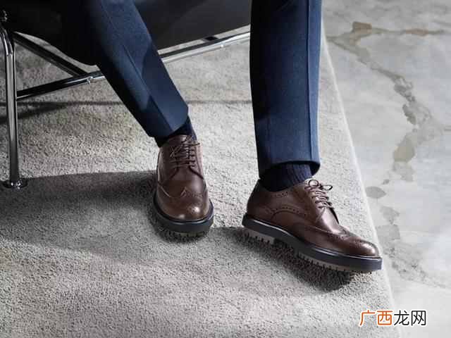 男人穿什么衣服最好看(30岁左右的男性适合穿哪