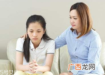 抑郁症为什么会引发腹泻？神经功能混乱危害大