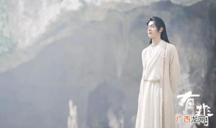 李易峰是流量明星吗，李易峰、肖战、王一博、易烊千玺代表的是流量明星