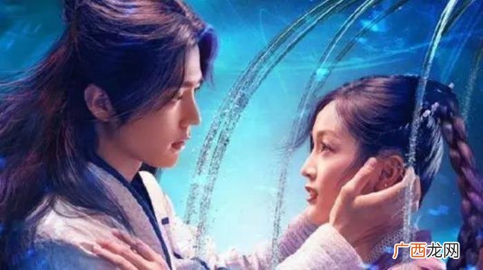 李易峰是流量明星吗，李易峰、肖战、王一博、易烊千玺代表的是流量明星