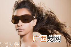头皮屑为什么治不好？有可能是马拉色菌病