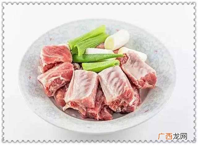 买排骨是肉多好还是肉少好 买排骨怎么挑选