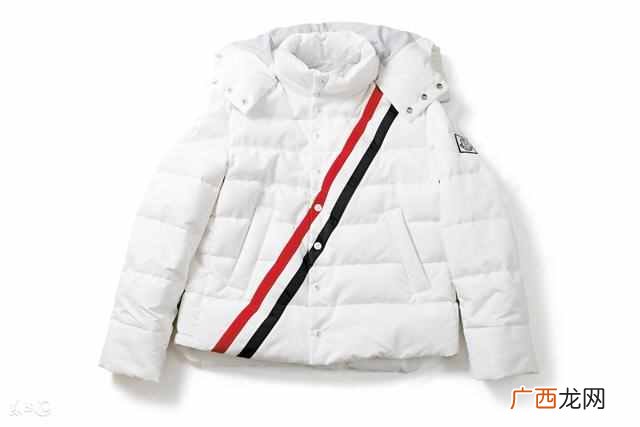 什么牌子的羽绒服最好看（哪些牌子的羽绒服质