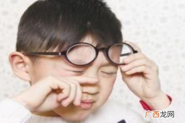 近视眼手术有哪些后遗症术后注意事项