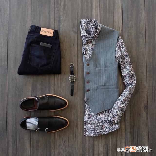 西装马甲搭配指南 西装马甲配什么衣服好看