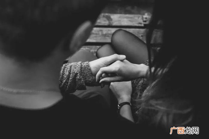 怎么去接触陌生的女孩，如何正确的和陌生的女生相识