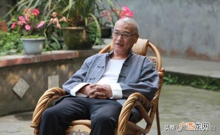 盘点吴孟达经典电影片段，吴孟达和周星驰的经典感人瞬间大盘点