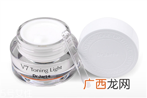 孕妇可以使用的素颜霜有哪些？看素颜霜的成分