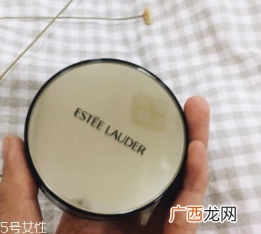 雅诗兰黛和雪花秀哪个好用？