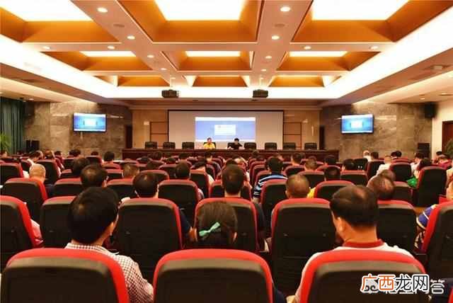 现在投资做什么赚钱（今年投资哪些行业风险小
