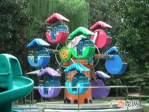游乐场开在什么地方好（游乐场投资什么设备赚