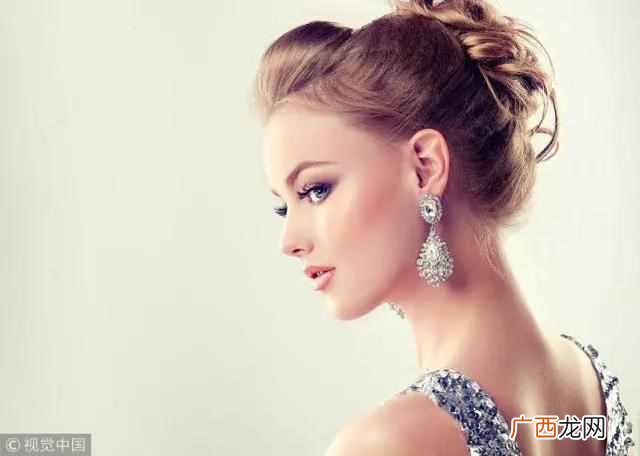 女生做哪些行业收入高 女生做什么工作钱多