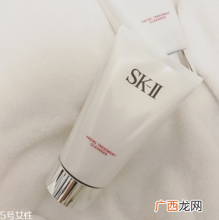 sk2洗面奶好用吗？skii净肌洁面乳
