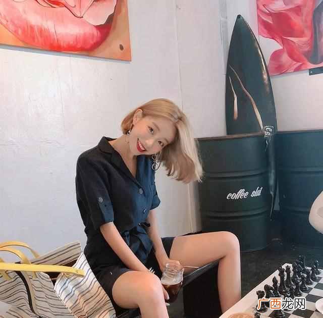 短发女生穿衣搭配技巧 女生短发配什么衣服