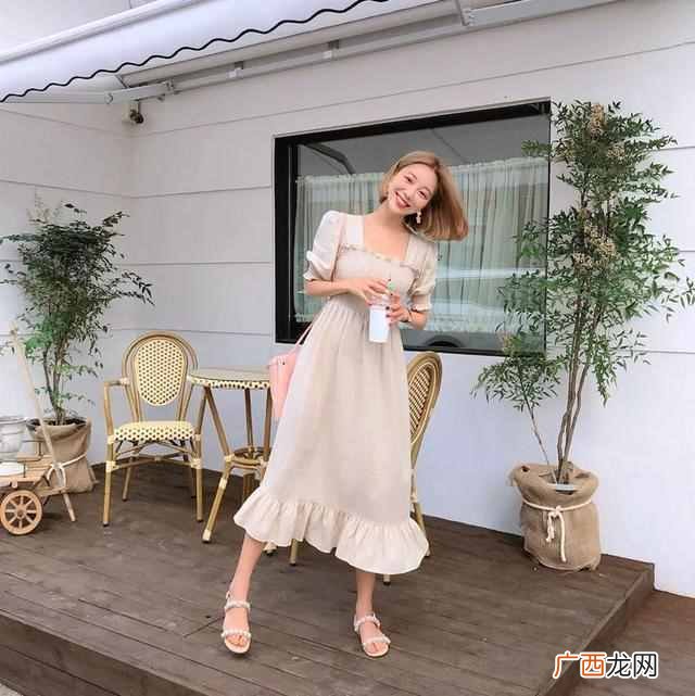 短发女生穿衣搭配技巧 女生短发配什么衣服