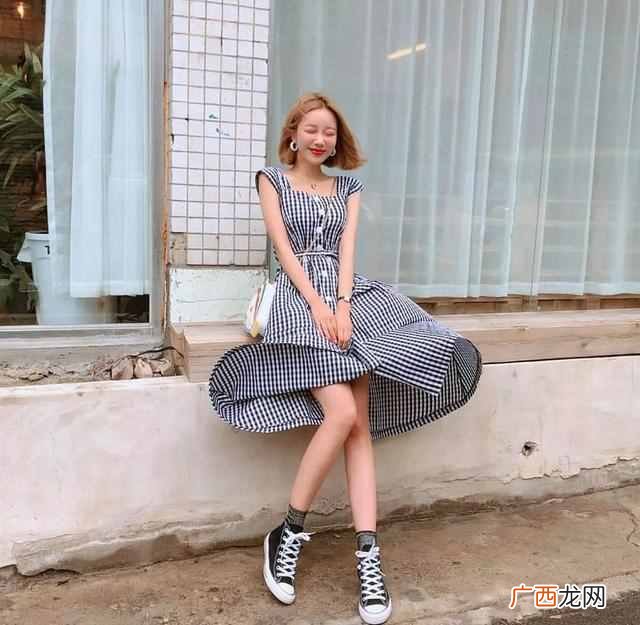 短发女生穿衣搭配技巧 女生短发配什么衣服