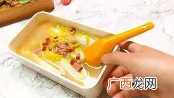 吃饭团搭配什么汤好吃 饭团配什么菜好吃吗