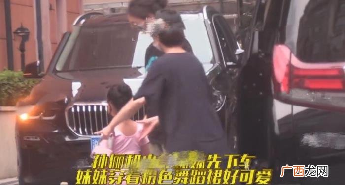 孙俪怀第三胎是真的吗，39岁孙俪疑怀第三胎