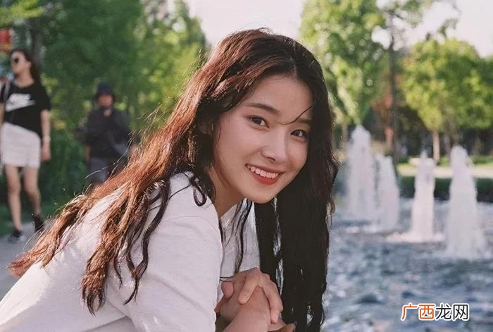 初恋小姐姐韩国，韩国新任初恋脸女兵