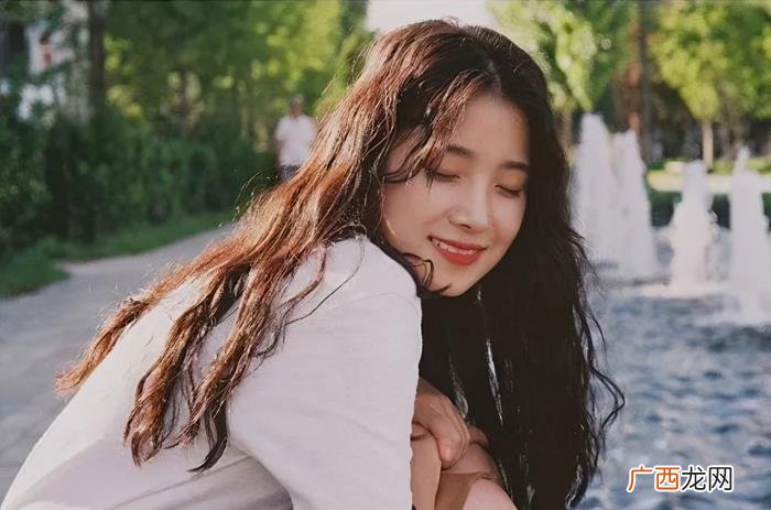 初恋小姐姐韩国，韩国新任初恋脸女兵