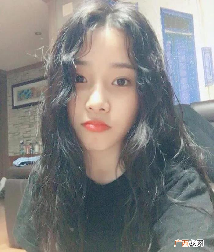 初恋小姐姐韩国，韩国新任初恋脸女兵
