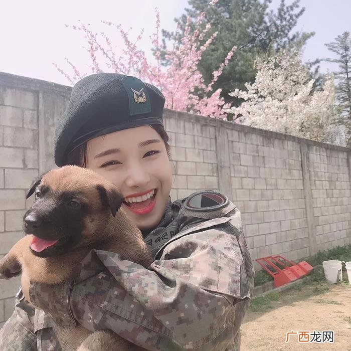 初恋小姐姐韩国，韩国新任初恋脸女兵