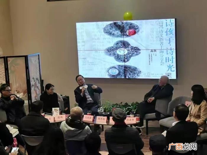 现代诗歌著名作家,中国现代诗歌崩溃