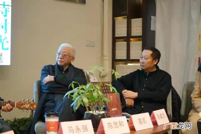 现代诗歌著名作家,中国现代诗歌崩溃