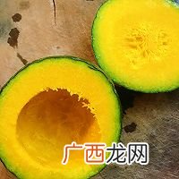 贝贝南瓜蒸蛋