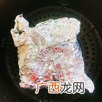 贝贝南瓜蒸蛋