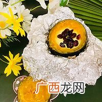 贝贝南瓜蒸蛋