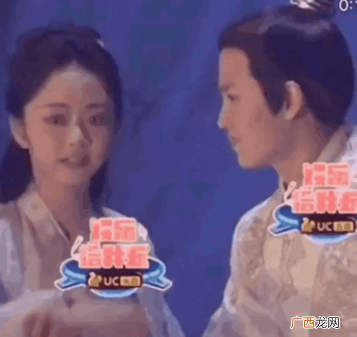 任嘉伦吻替是谁，任嘉伦吻替事件惹争议
