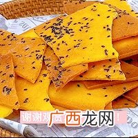 满口酥香的鸡蛋芝麻薄脆