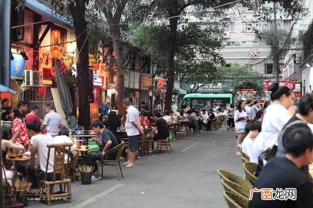 成都特色串串介绍 现在有什么特色的串串
