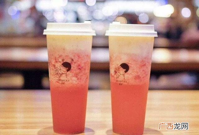 加盟个奶茶店多少钱啊,加盟一个奶茶店大约需要多少钱
