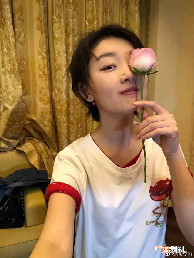 蓝宝石配什么颜色衣服（珠宝和衣服应该怎么搭