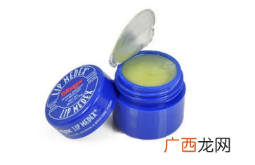 blistex小蓝罐怎么用？性价比超高的护唇膏