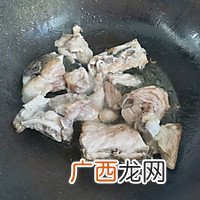 排骨土豆炖豆角
