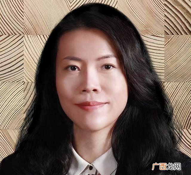 没有一个富豪是白手起家的,白手起家的亿万富豪