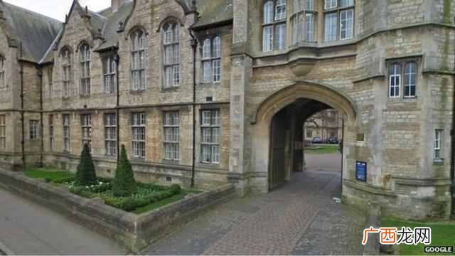 英国留学途径汇总 英国留学的途径