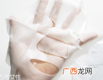 脸上有斑点怎么去除?食疗/精华/面膜三管齐下